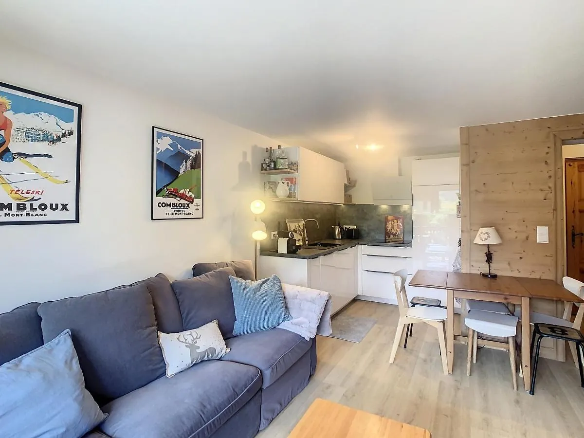 Appartement 2 Pieces + Cabine A Proximite Du Village Et Teleski, Cuisine Equipee - Fr-1-560-89 コンブルー 0*,